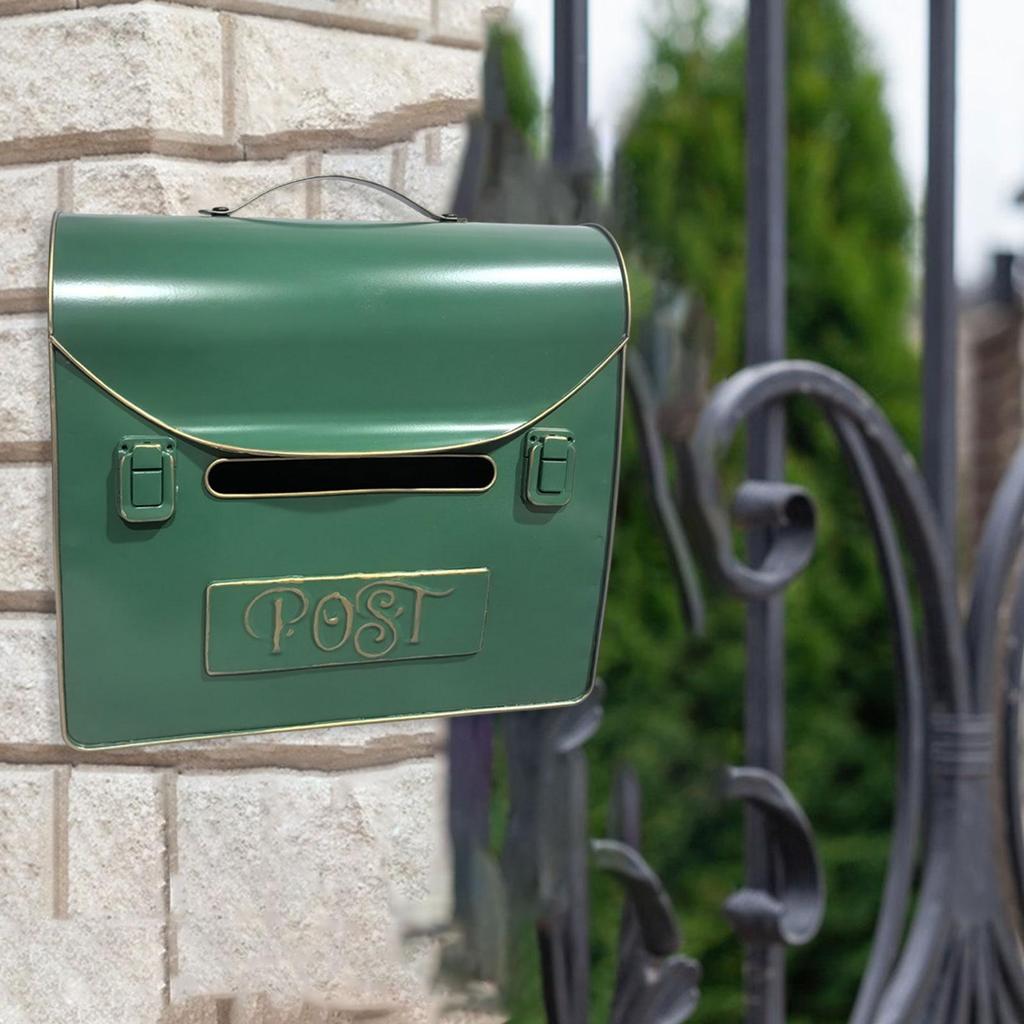Aktentasche-Briefkasten, Praktisch Und Dekorativ für Den Eingang.