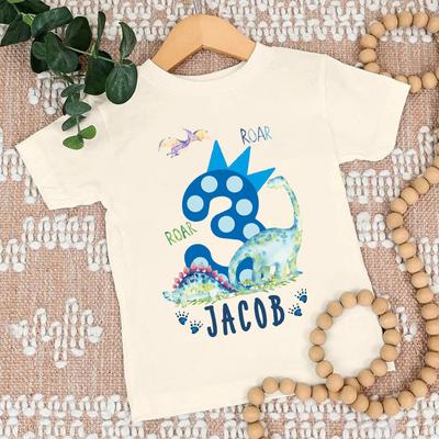 Personalizowane koszulki urodzinowe dla chłopców 1-5 lat T-shirt Dinozaur z imieniem Dziecięce topy Urodziny Dziecko Kiedy się obudzę Koszulka Koszulki retro