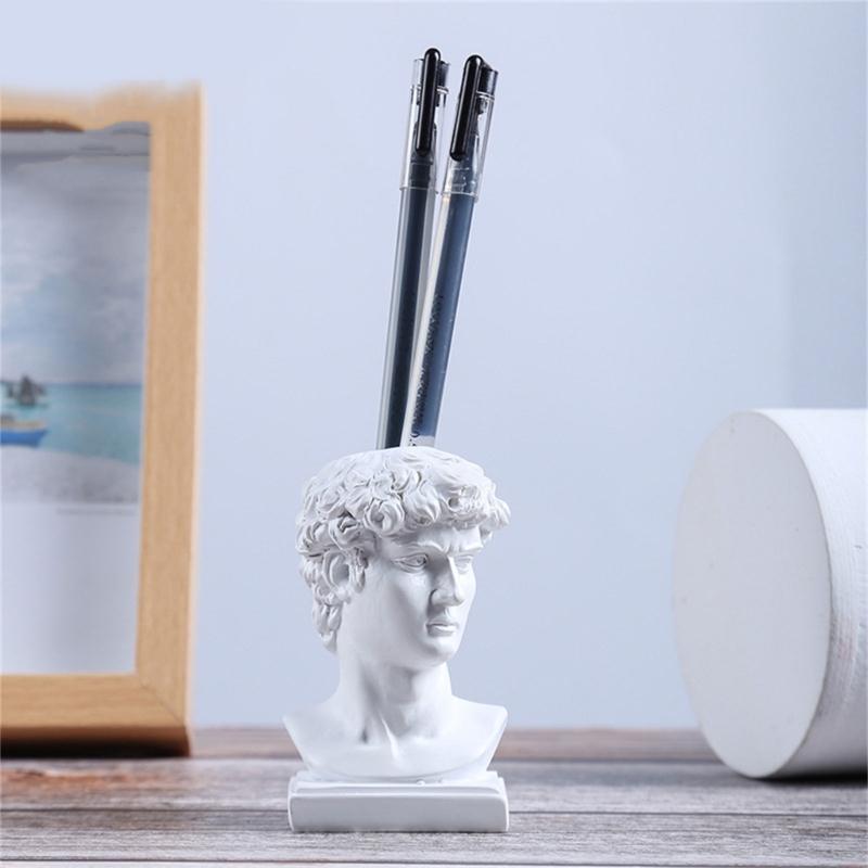 Sculpture Toothpick Holder Charming Desk Decorations Resin Ornament Pencil Holder Suitable for Restaurants and Homes