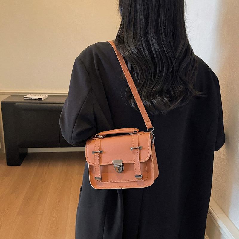 Popular Fashion Retro Handbag New Versatile Shoulder Messenger Bag Small Square Bag Women
