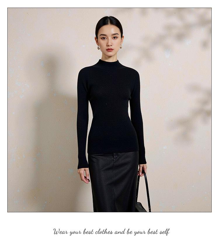 Women's Seamless Wool-Cashmere Slim Fit Sweater - Long Sleeve, Semi-High Neck, Solid Color