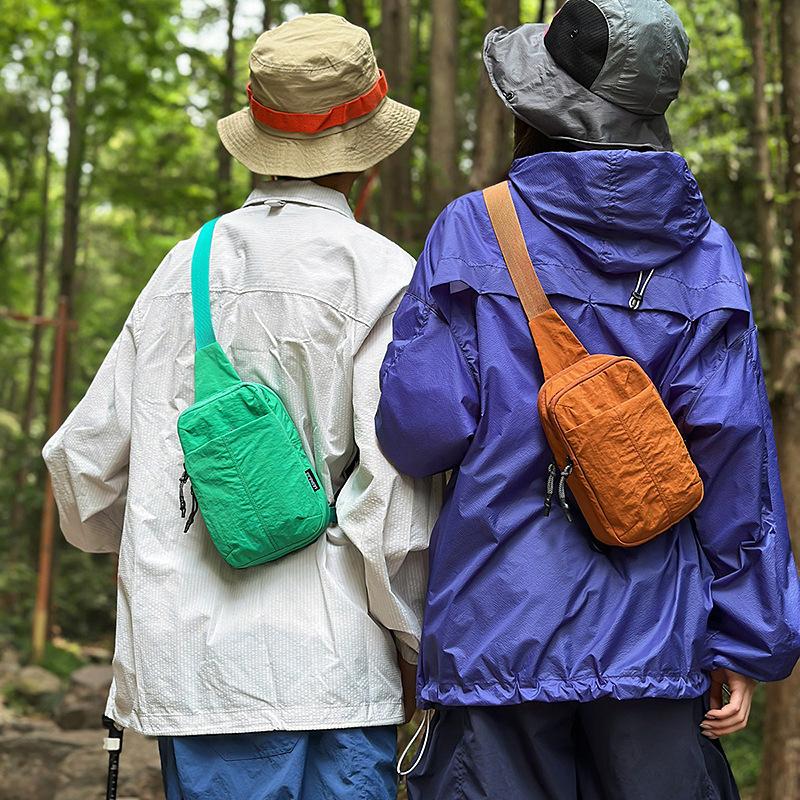 Sports Trend Crossbody Bag Summer Fashion Shoulder Bag Leisure Chest Bag Mobile Phone Bag Couple Lightweight Chest Bag.