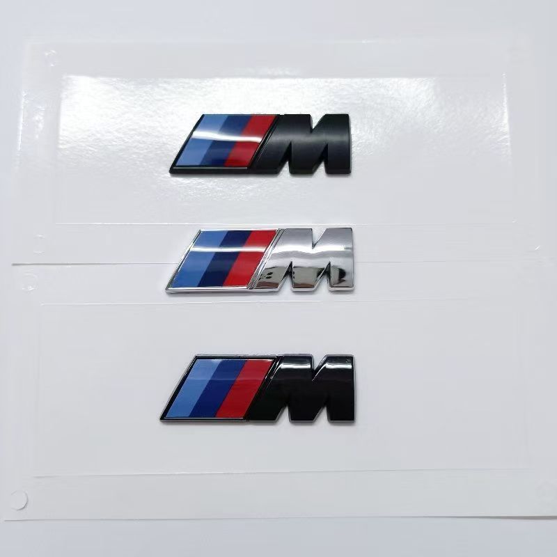 3D ABS M Logo Karosserieseitenabzeichen Karosserie Heckkofferraum Dekoraufkleber Automodifikation Zubehör für alle BMW M Power X1 X3 X5 X7 E71