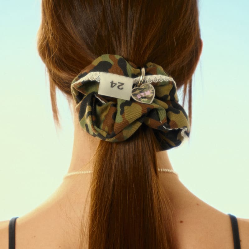 SENTIMENTS NO.550 [pink] SOLDIER HEART HAIR SCRUNCHY