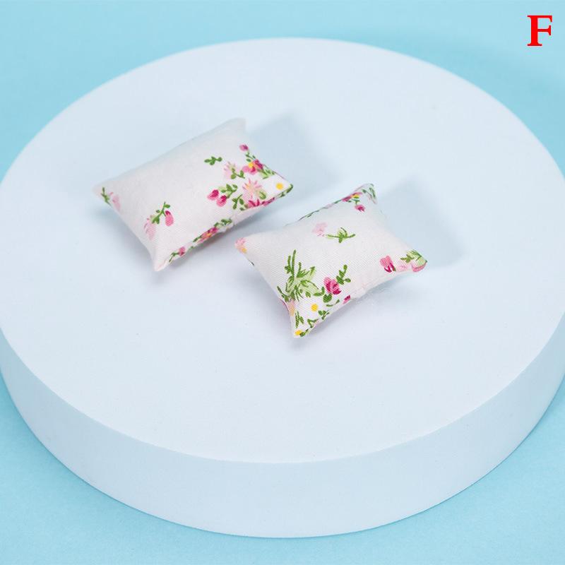 2Pcs 1:12 Dollhouse Mini Furniture Cloth Sofa Pillow Doll House Home Furnishings