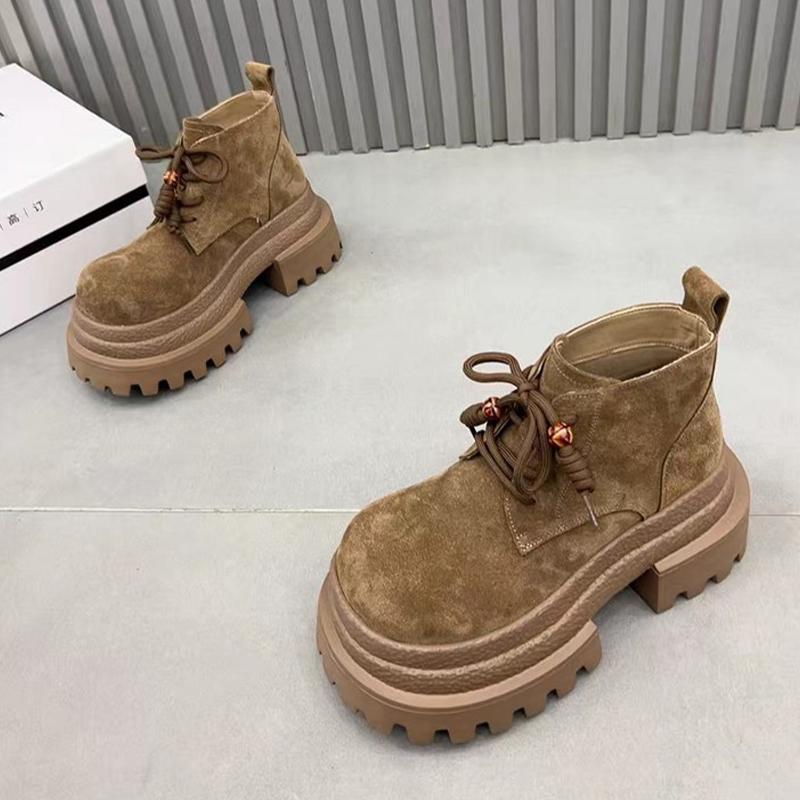 Módní kotníkové boty pro ženy ploché platformové módní boty semišové designové ležérní sportovní boty 2025 nový trend útulné dámské Chelsea boty
