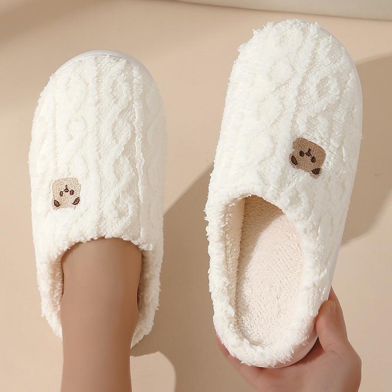Fashion Cozy Cartoon Bear Home Slippers for Women 2025 Winter Plush Warm Flat Cotton Shoes Woman Non Slip Unisex Indoor Bedroom Slippers