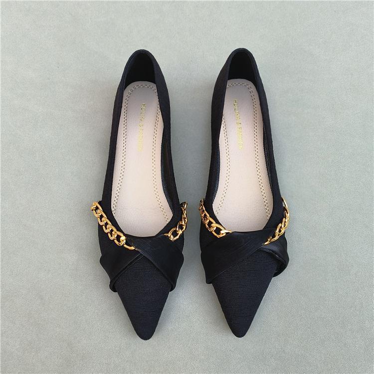 Flat shoes women's soft soles 2025 spring new Xiaoxiangfeng pointed head shallow mouth single shoes French ladyshoes four seasons Doudou shoes