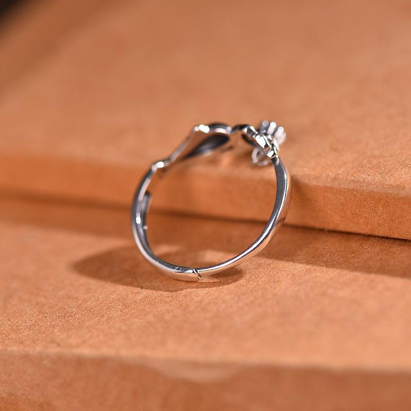 Bague Chinoise en Argent S925 Lotus et Carpe Koï: Design Ouvert Rétro de Niche pour Femmes