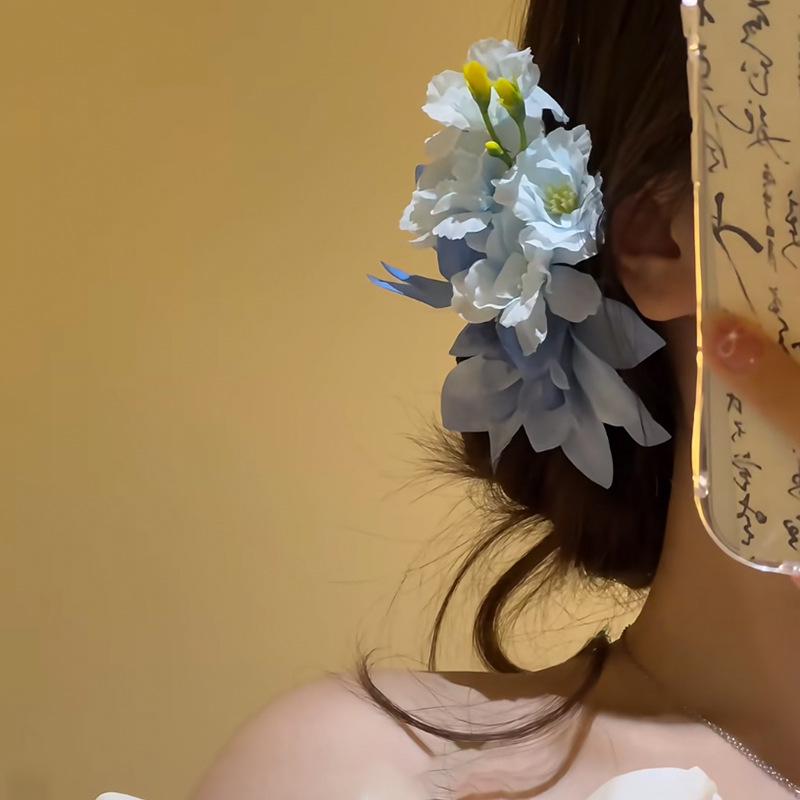 Enchanting Lily Flower Hair Clip: Elegant Shark Clip for Updos