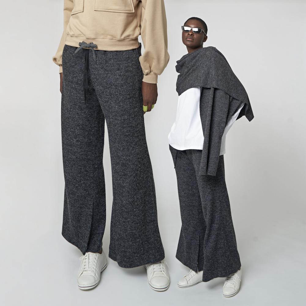 ATHPLATFORM Au32Pt08 Wide Slit Track Pants_Charcoal