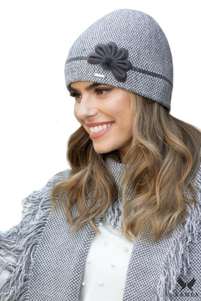 Aldura Women' Scarf Graphite Color