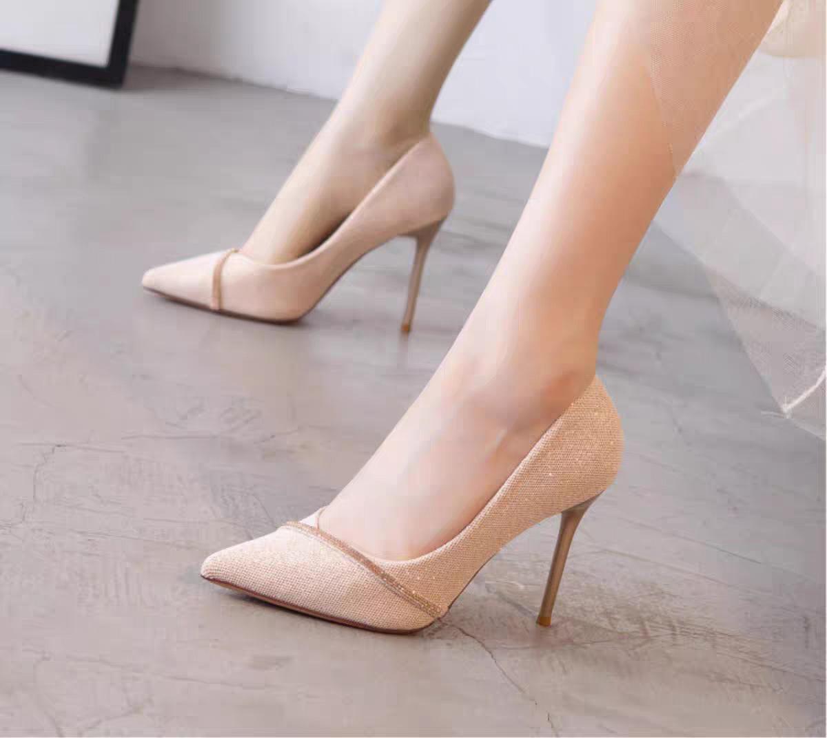 

Французские туфли на высоком каблуке женские туфли-шпильки весна 2025 новый банкетный этикет сексуальные заостренные стразы профессиональные одинарные туфли женские 35 золотой