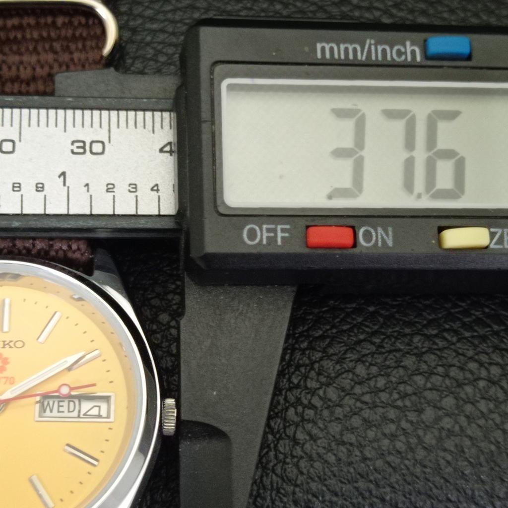 JAPAN VINTAGE REFURBISHED SEIKO EXPO 70 AUTOMATIC 6309A MENS WATCH a441897-1