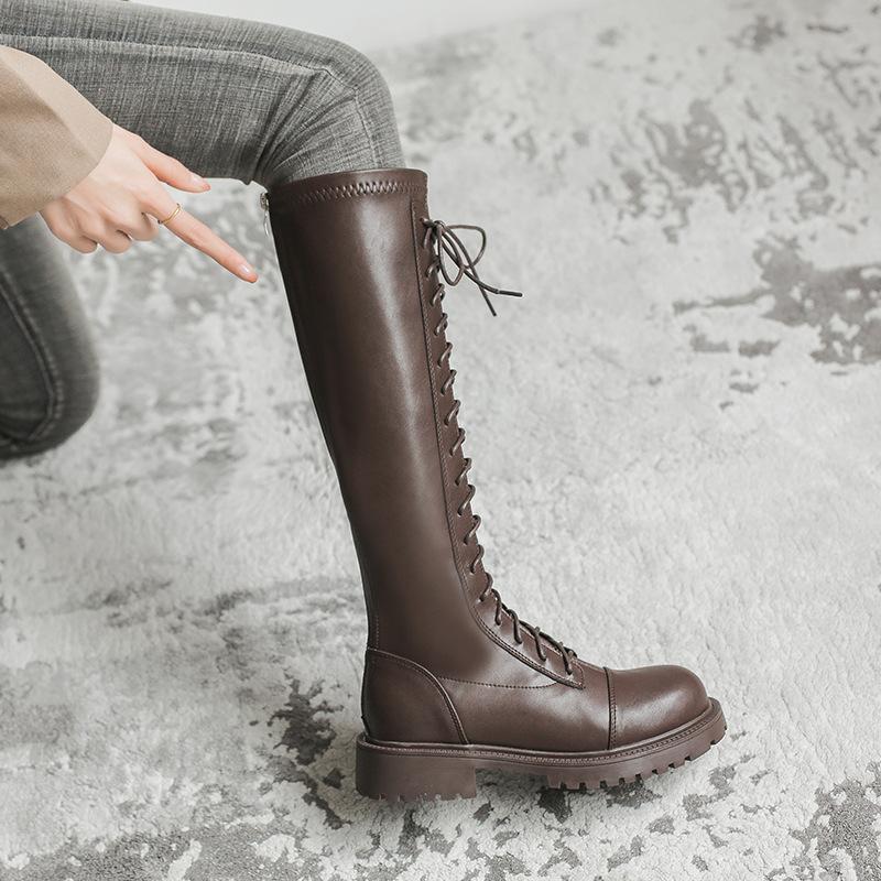 

Длинные сапоги, но до колена, облегающие мартины, высокие сапоги, женские на толстой подошве, универсальные британские рыцарские сапоги, увеличивающие рост 40