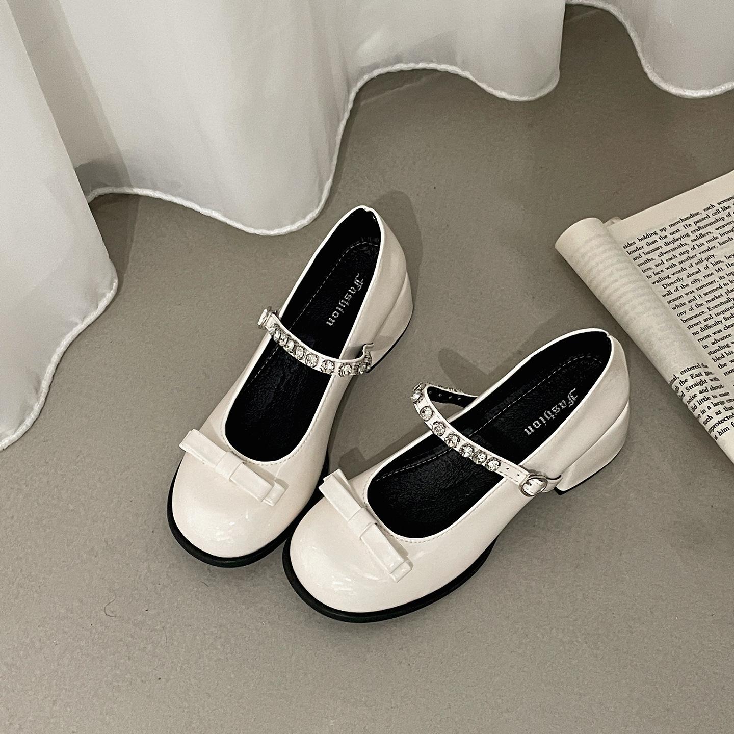 

White French round head light mouth thick high heel single shoes women s summer 2025 new versatile skirt heightening Mary Jane shoes 40 бежевый