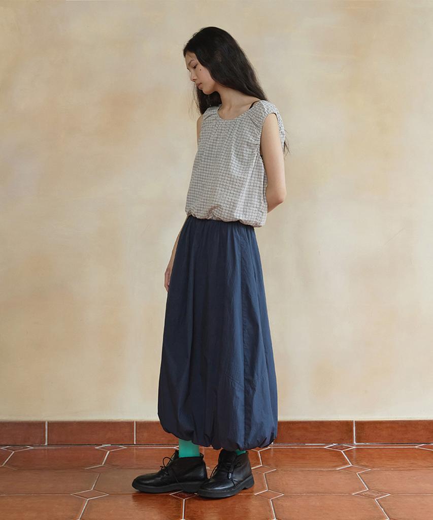 Monokeulom Rir Volume Skirt (Navy)