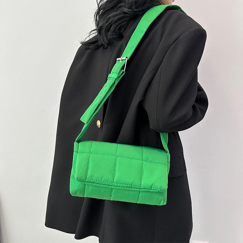 Stylish Urban Nylon Shoulder Bag Trendy Compact Crossbody With Zipper Closure