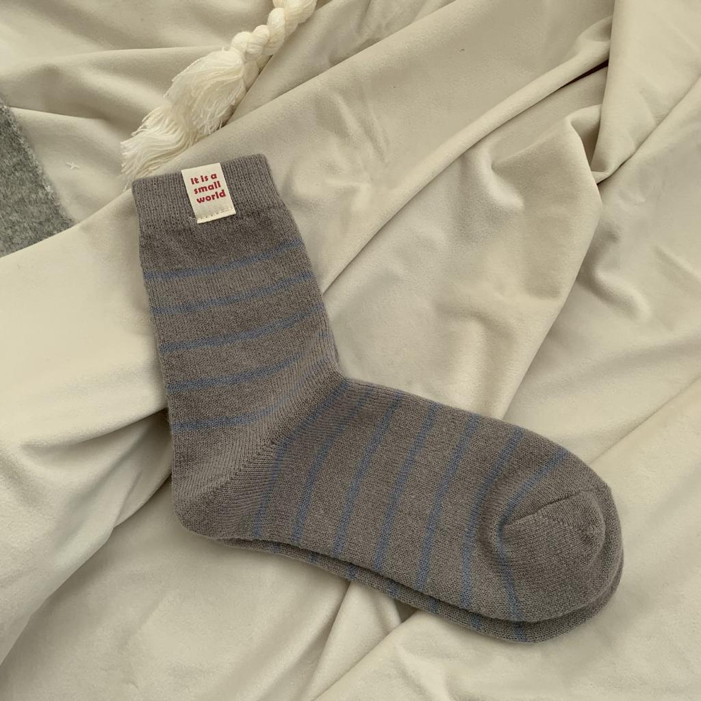 Winter New Products Thickened Cloth Label Color-Blocking Striped Warm Socks Thick Line Contrast Furry Women'S Socks