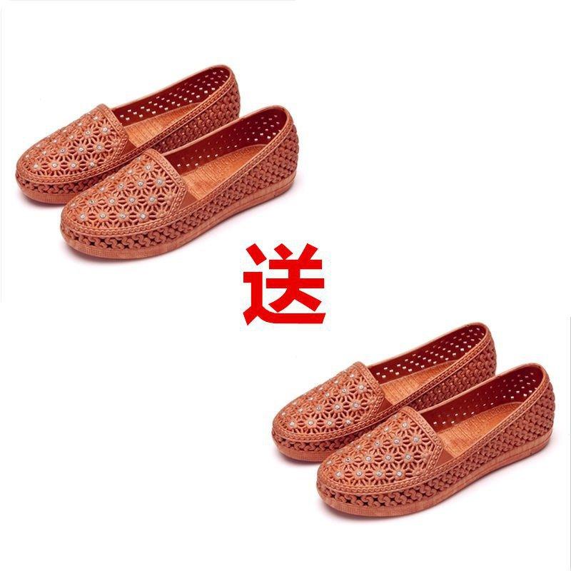 Buy One and Get One Free Summer PVC Hole Shoes Breathable Hollow Women's Shoes Soft-soled Mother Shoes Flat-soled Bag Head Beach Shoes