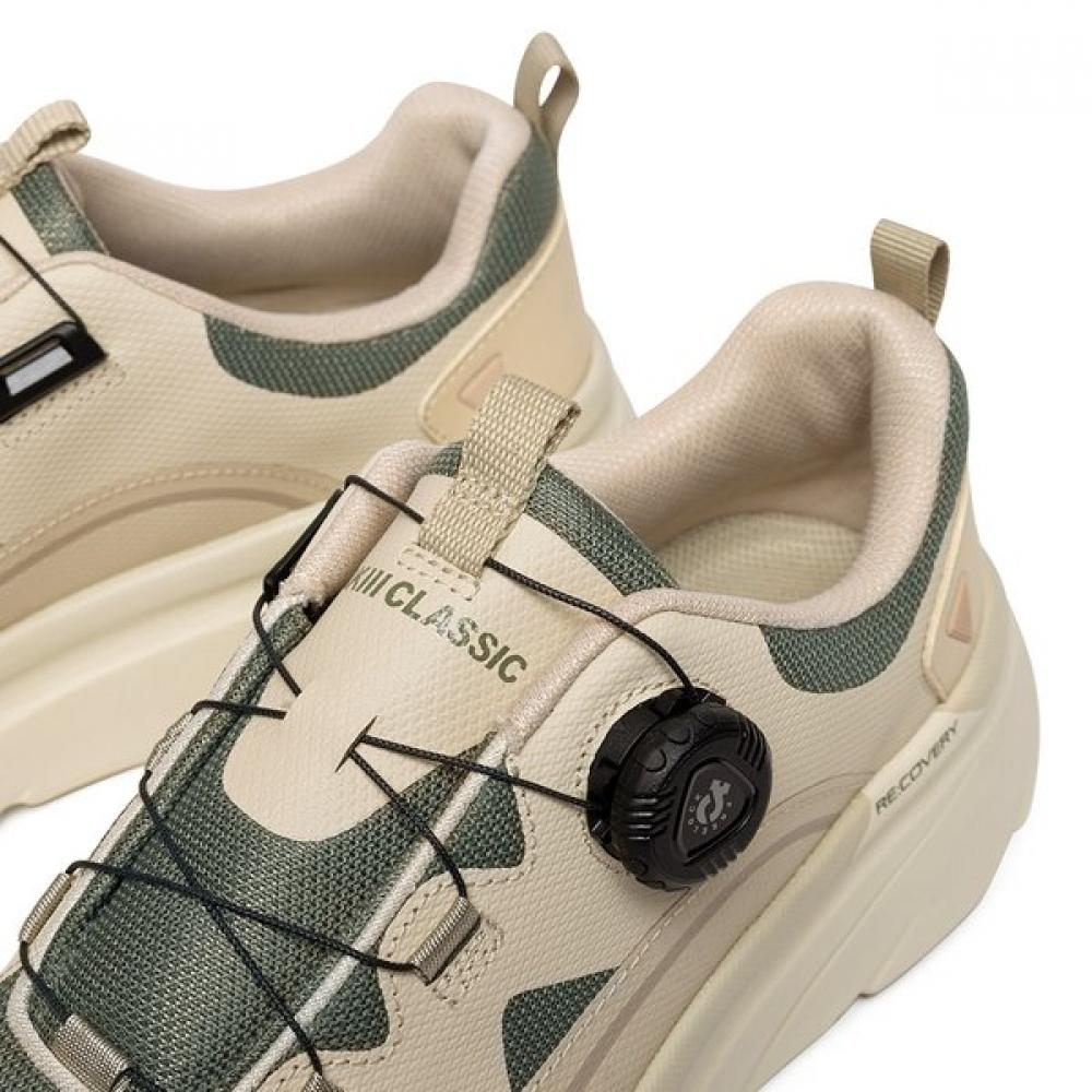 Akiii Classic Comfortable Unisex Sports Shoes Bumper Free Lock  Akamauw04393 