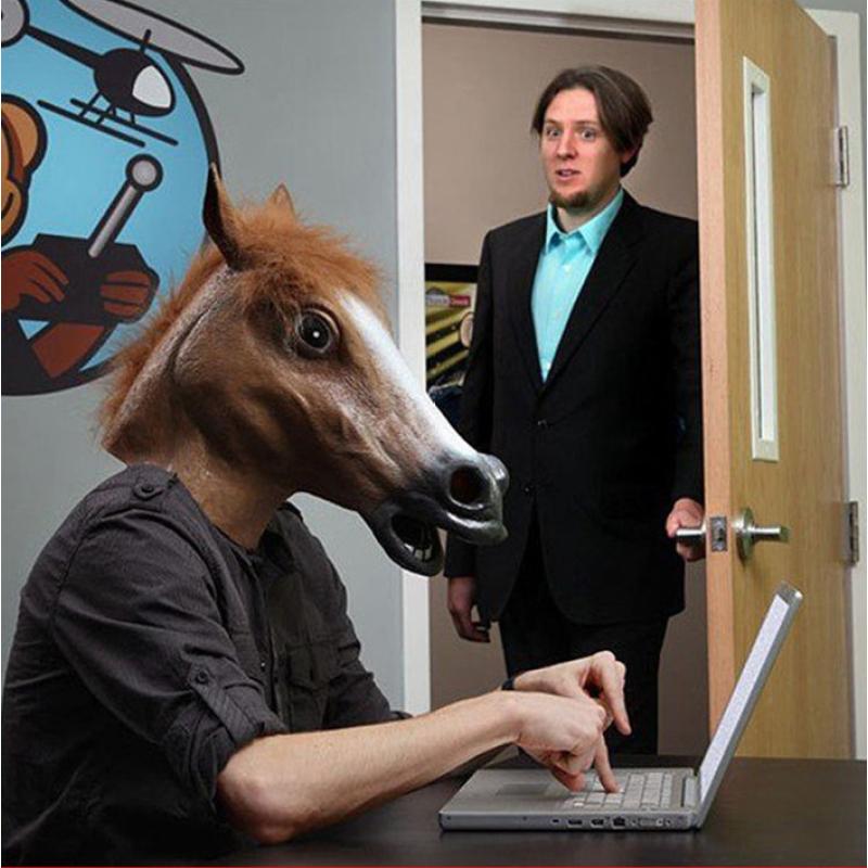 Masque de cheval drôle de carnaval