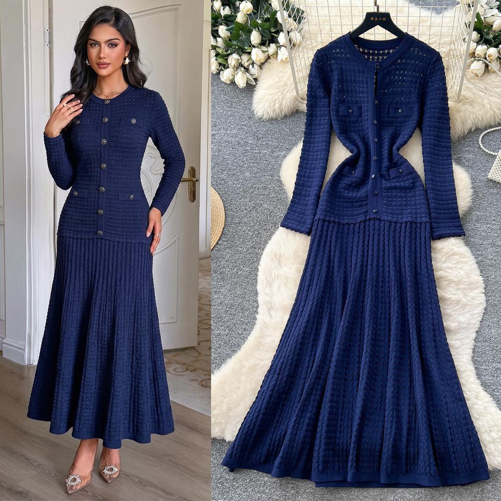 Pink knitted dress women's long-sleeved A-shaped skirt high waist and thin commuter temperament skirt small fragrant style long skirt