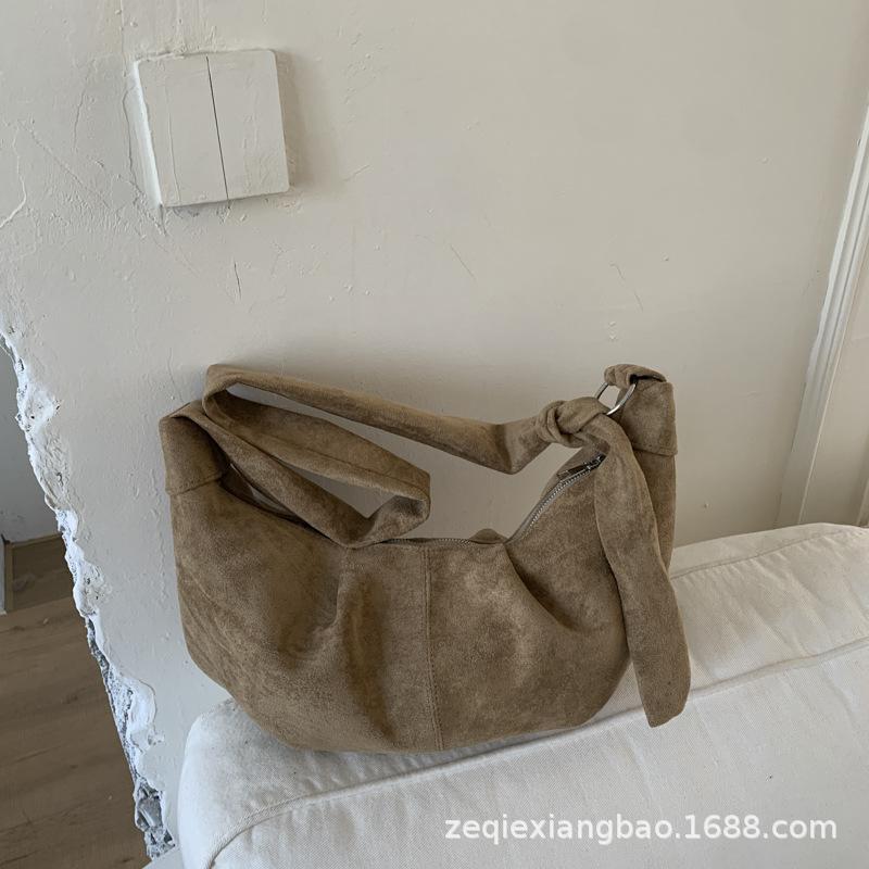 Niche Pleated Suede 2025 New Dumpling Bag Premium Bag Women's Messenger Bag Shoulder Bag