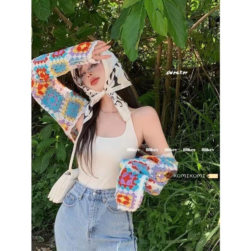 Vintage Colourful Hollow Out Long-sleeved Outer Knitted Cardigan Women's Autumn Cardigan Short Chic Tops