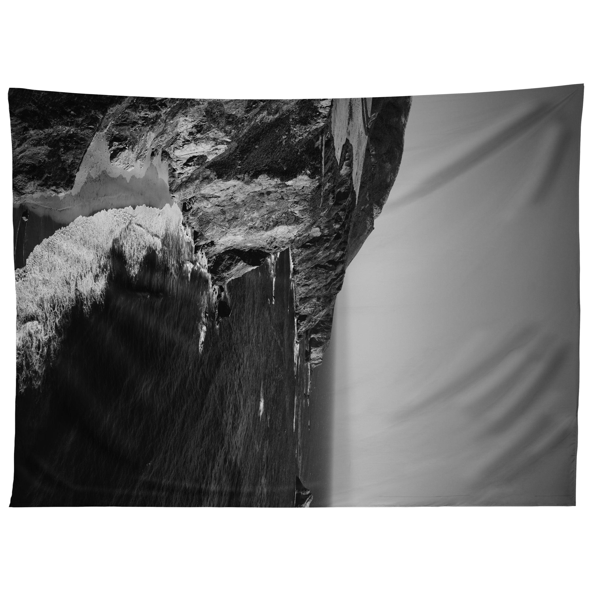 MONOCHROME BIG SUR tapestry 75x100