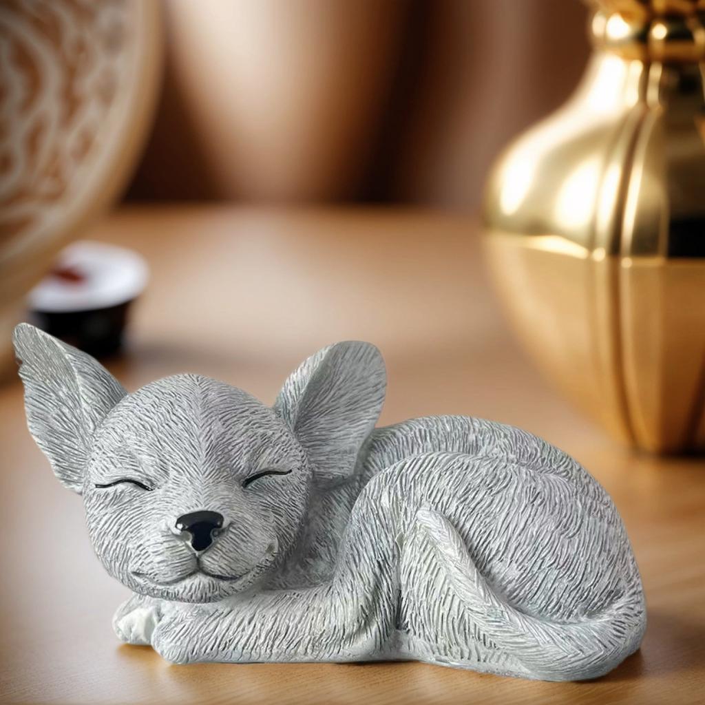 1 Piece Chihuahua Statue - Suitable for Decorative Garden, Lawn and Terrace, It Has a Realistic Sleeping Posture and Fine Hair Texture, Is P