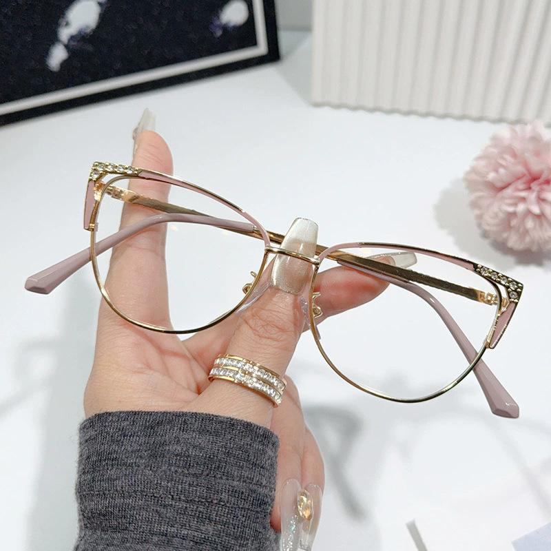 Automatic Photosensitive Color-Changing Glasses Can Be Equipped With Myopia Sunglasses, Women'S Anti-Blue Light And Anti-Ultraviolet Sunglasses