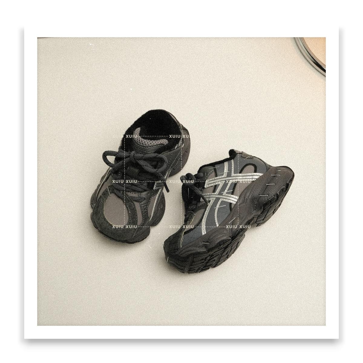 

XSHX Paris Extreme Tide Children s Daddy Sneakers Autumn and Winter Fleece Men s and Women s Velcro [Wenzhou Shoes] 25