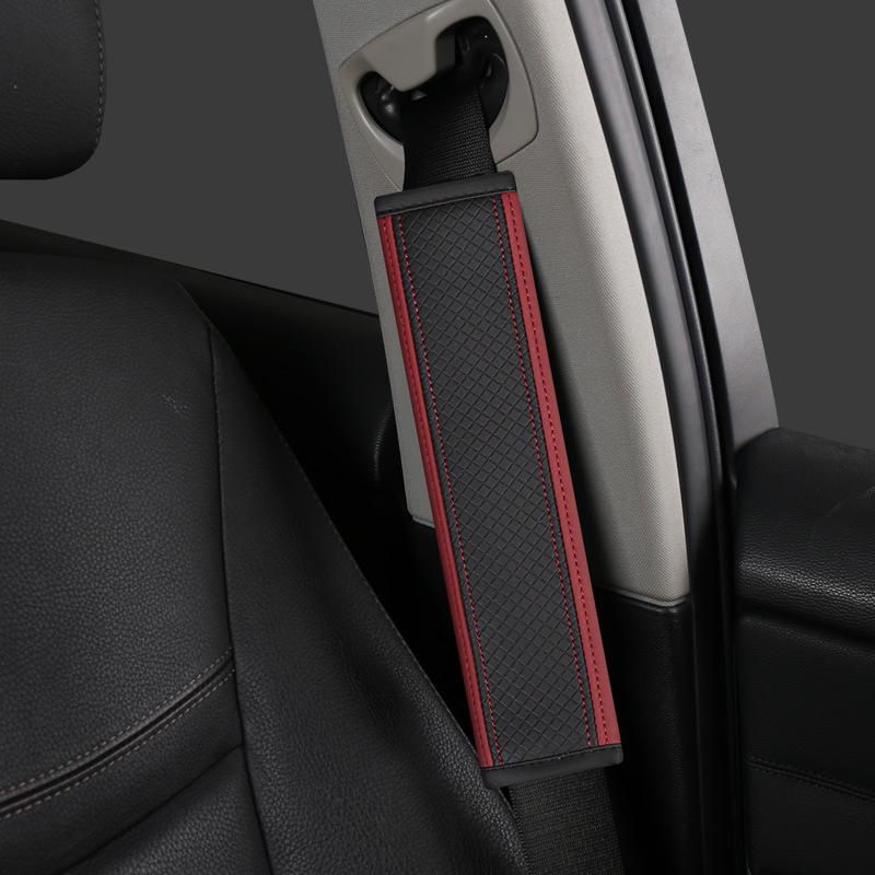 X686 Eco-Friendly Odorless Embossed Leather Steering Wheel Cover