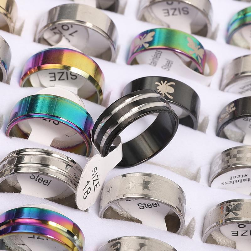 Lebendige Trendige Titanstahl- & Edelstahlringe (1,2 mm, Gemischte Designs)