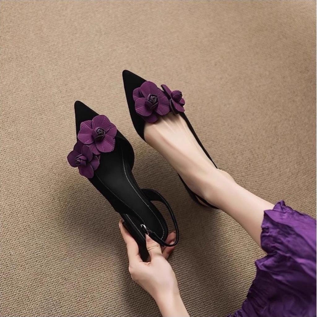 Beautiful pointed three-dimensional flower bag head sandals women's spring and summer new fashion low-heeled hollow stiletto single shoes women