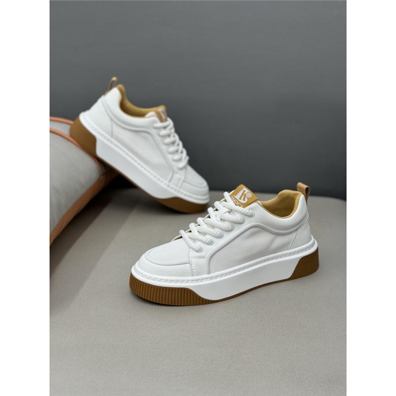 New comfortable shoes, sports shoes, comfortable and breathable zmd