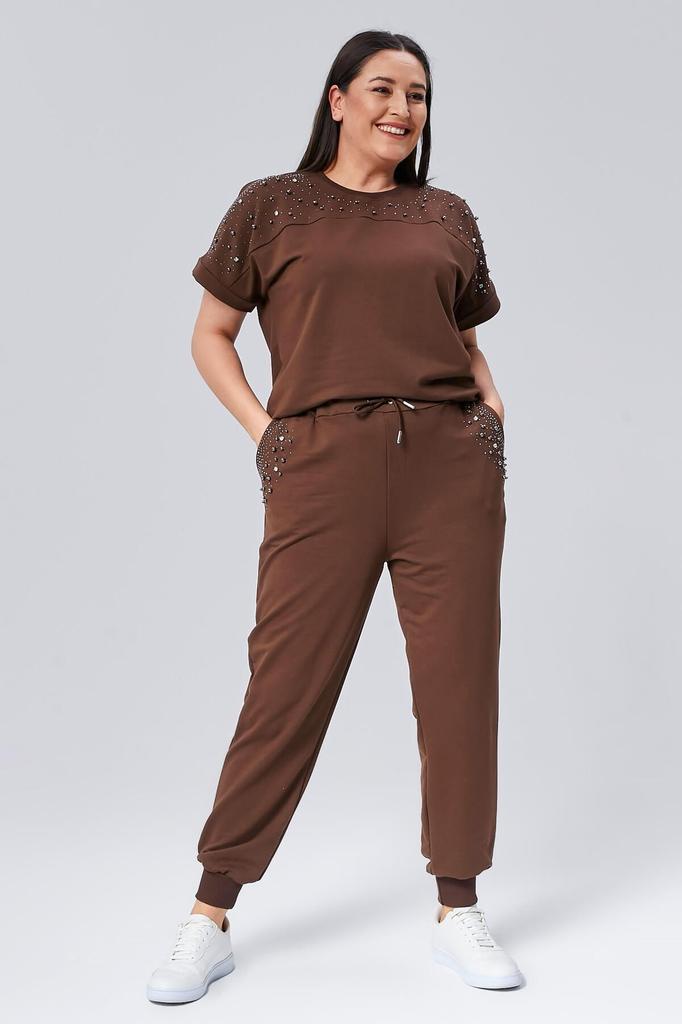 Set de trening de marime mari la moda pentru dama Set de trening de vara verde cu maneca scurta, detaliat cu piatra si margele