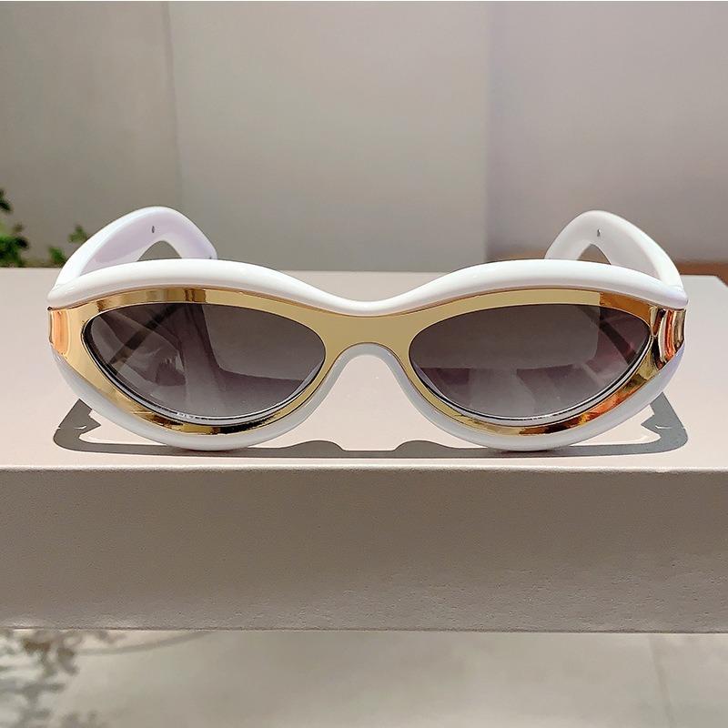 New Fashion Oval Cat Eye Sunglasses Women Men Leopard Black Frame PC Lens Vintage Brand Designer Casual Sun Protect UV400