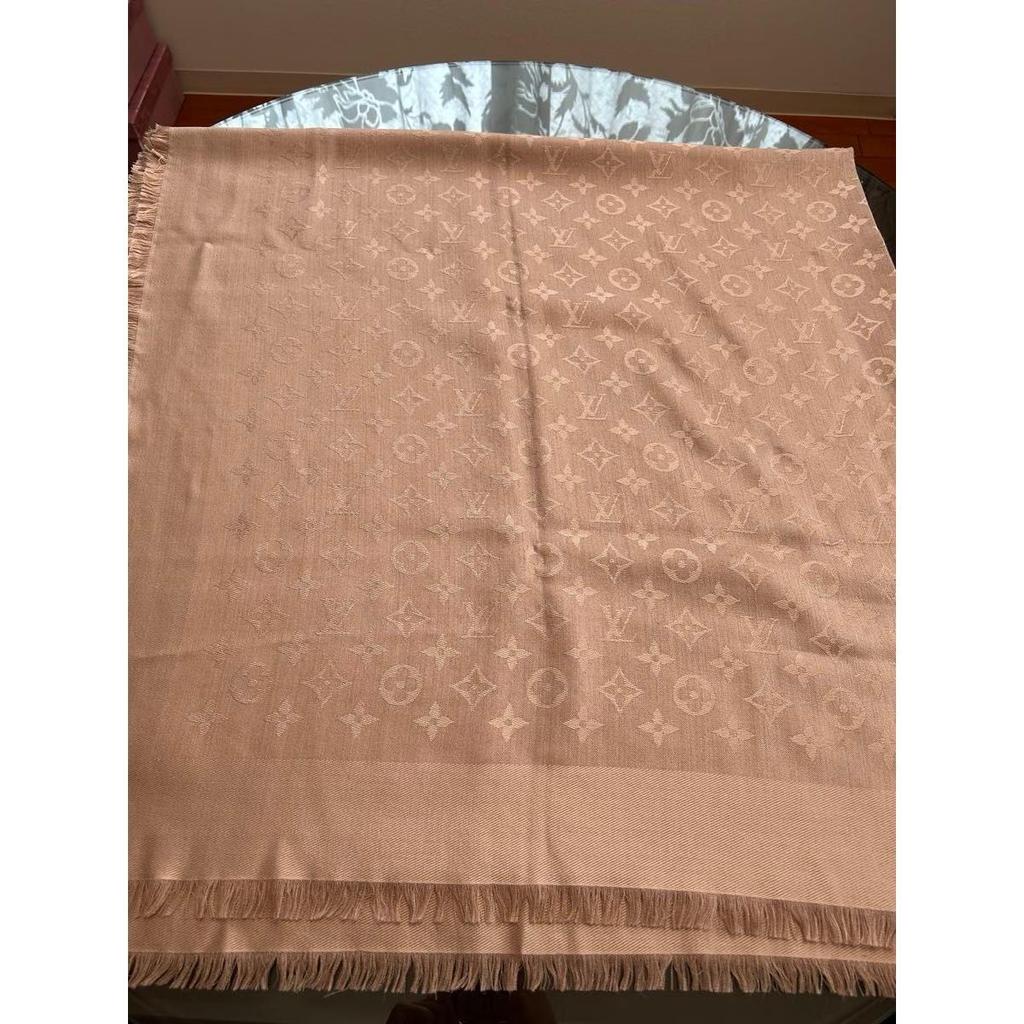 Used LOUIS VUITTON Large Stole Monogram