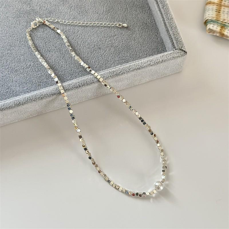 Collier ras du cou haut de gamme Galaxy argent perle pour femmes: Design unique Printemps/Été