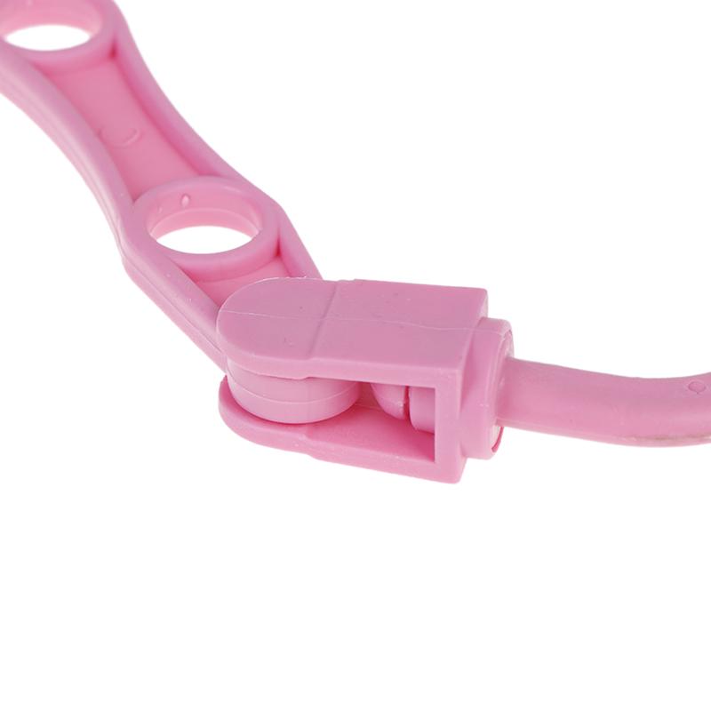 1 PC 5 Holes Wardrobe Hanger Storage Plastic Clothes Hanging Hook