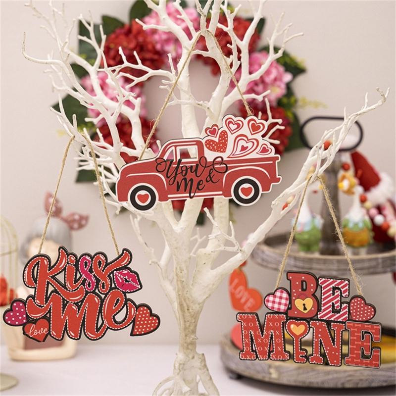 Love Themed Door Sign Pendant Pink Sign Love Valentine's Day Ornaments Heart Pendant Love Be Mine Sign