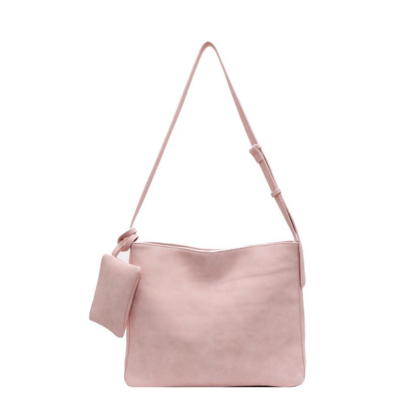 Bag women's new niche women's messenger bag bucket bag fashionable versatile large-capacity shoulder armpit bag