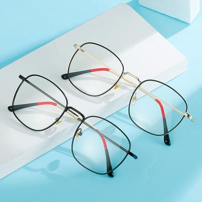 Ochelari și accesorii
