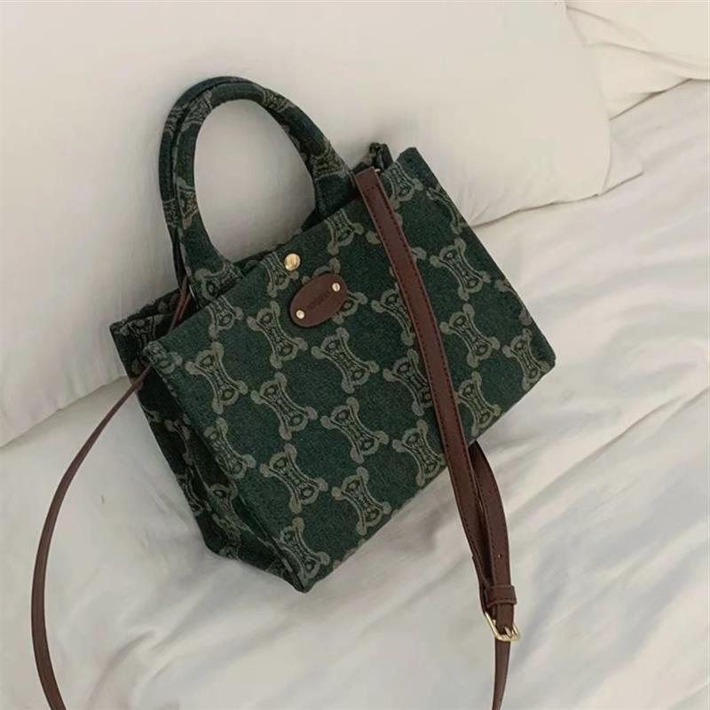 

Винтажная маленькая квадратная сумка для пресбиопии, переносная джинсовая сумка, женская 2024 года, маленькая сумка-тоут, универсальная сумка-мессенджер через плечо синий