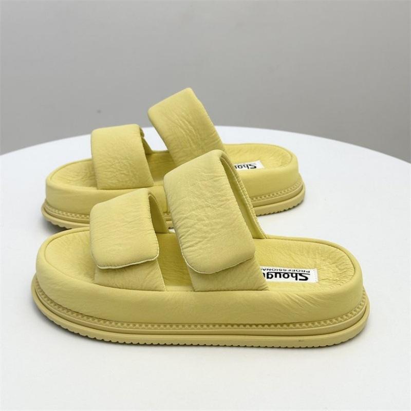 

Thick-soled cloud slippers women wear 2025 summer new Velcro beach shoes one-word sandals women 35