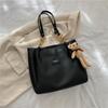 Stylish Summer 2023 Women's Tote Handbag Chic Casual Design With Zipper And Phone Pocket