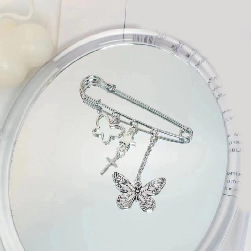 Broche Élégante avec Étoile Cœur Nœud Papillon Chaîne Accent Insigne Argenté Tendance Broche Accessoire pour Collectionneurs