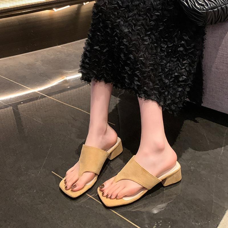 Fashion 2025 Summer New Brand Women Slipper Fashion  Square Heel Outdoor Slides Shoes Ladies Casual  Flip Flops Sand